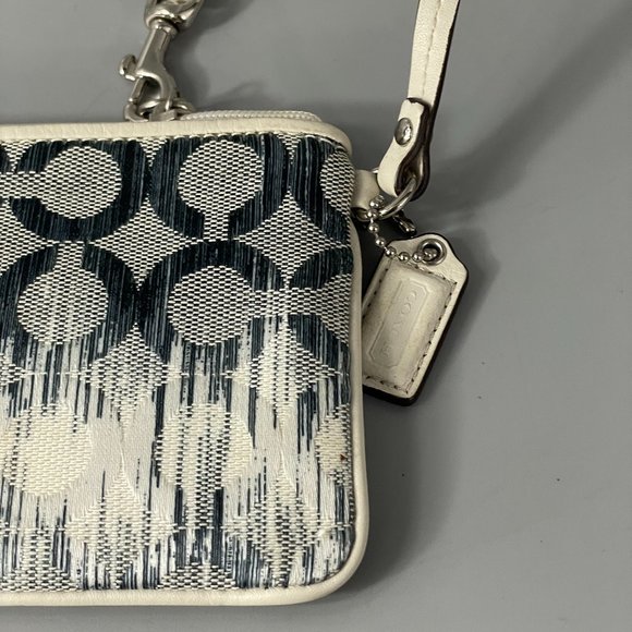 Coach CC logo Ombre Cloth Wristlet - Picture 7 of 10